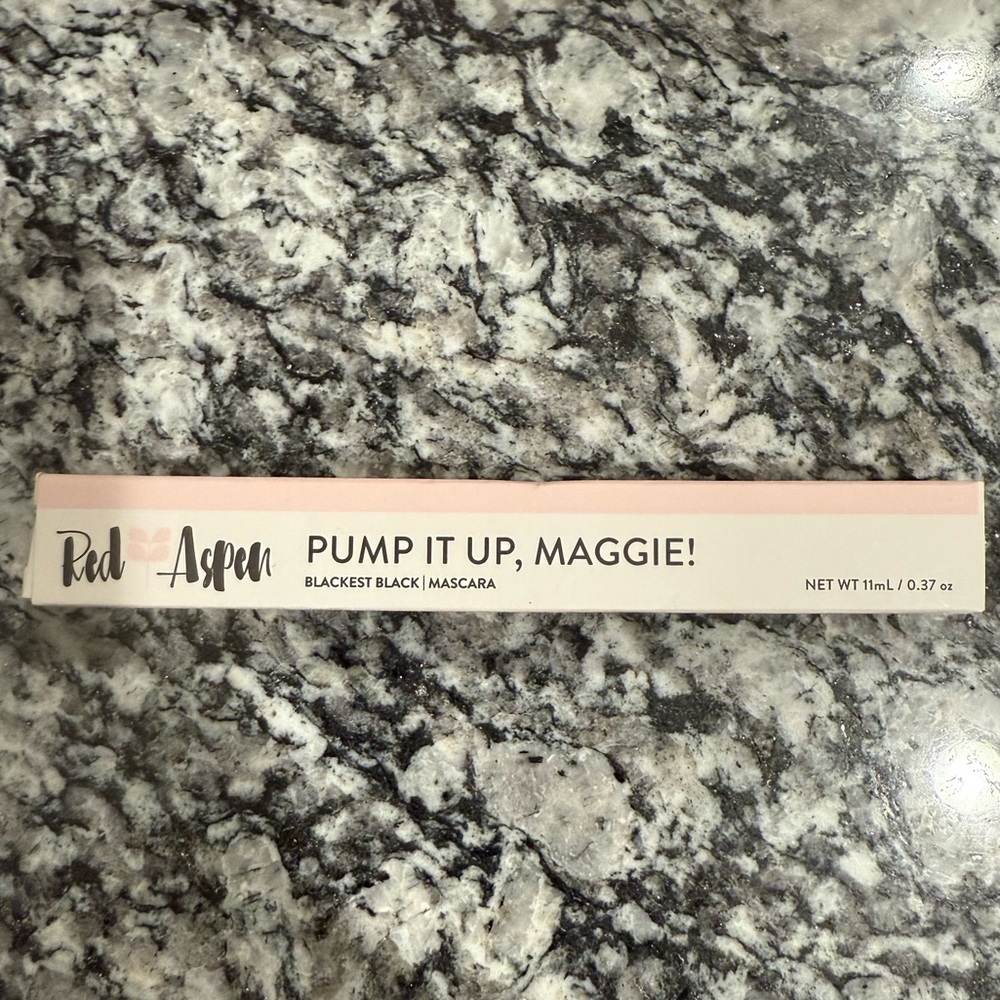 Red Aspen Pump it Up, Maggie Mascara